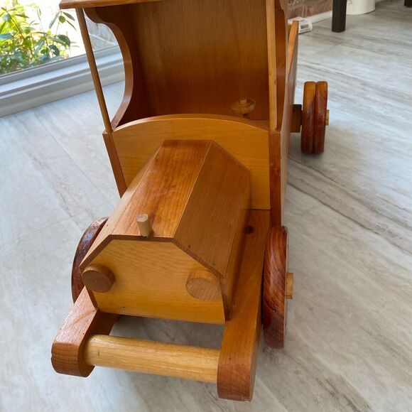 26” Handmade Vintage Wooden Toy Truck/ Dump Truck - Can Be Used As Home Decor - Picture 4 of 10